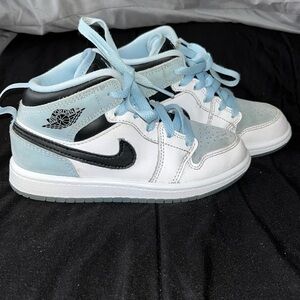 Kids' Nike White and Black Sneakers